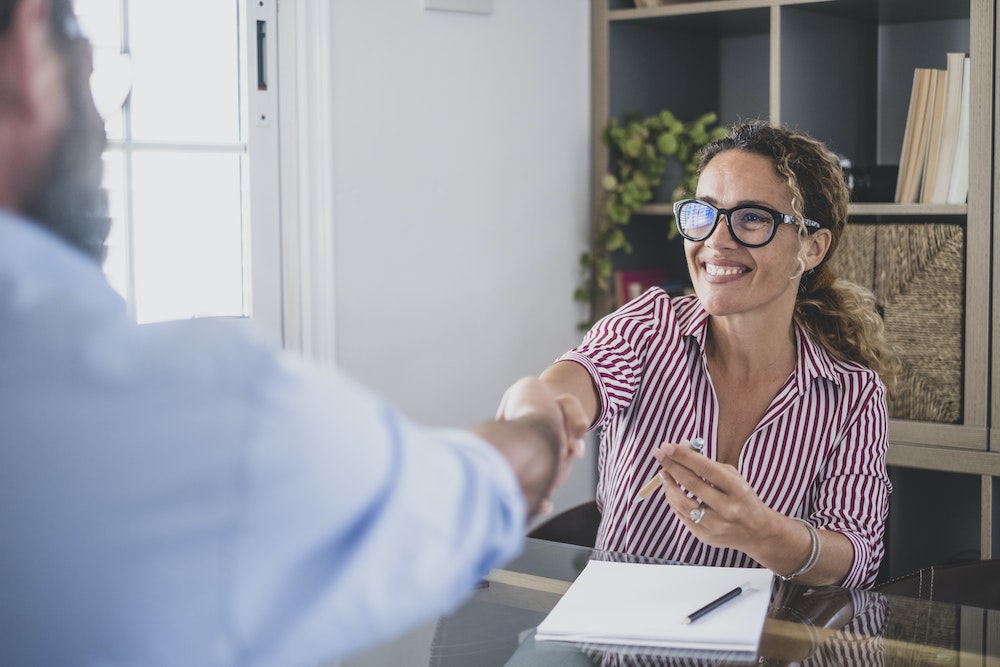 Le Contrat de sécurisation professionnelle: un tremplin vers une nouvelle carrière