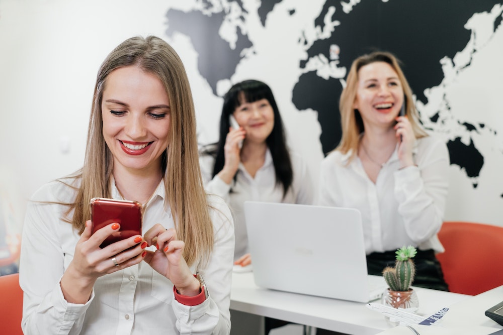 Les Coulisses du Monde de l'Agence de Communication : Un Moteur Essentiel à la Réussite des Entreprises