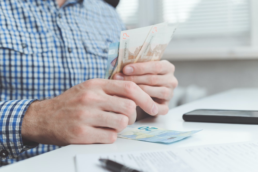 Salaire simulateur de TJM : Une nouvelle approche pour définir sa rémunération en freelance